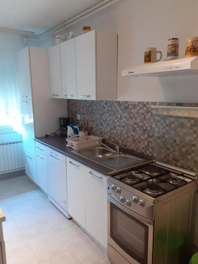 Apppave Apartment Novi Vinodolski 0*,